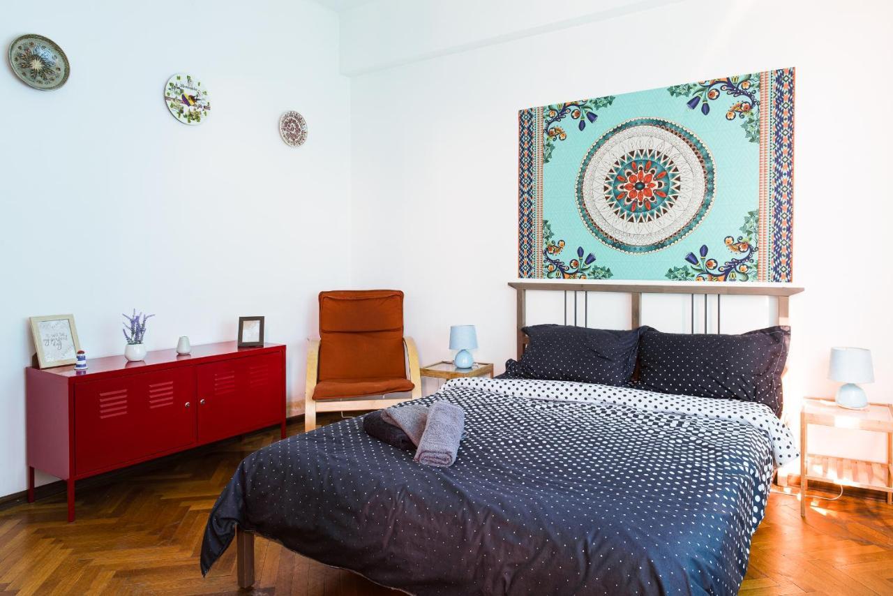 Apartament Ultracentral, zona Piata Universitatii Bucarest Esterno foto